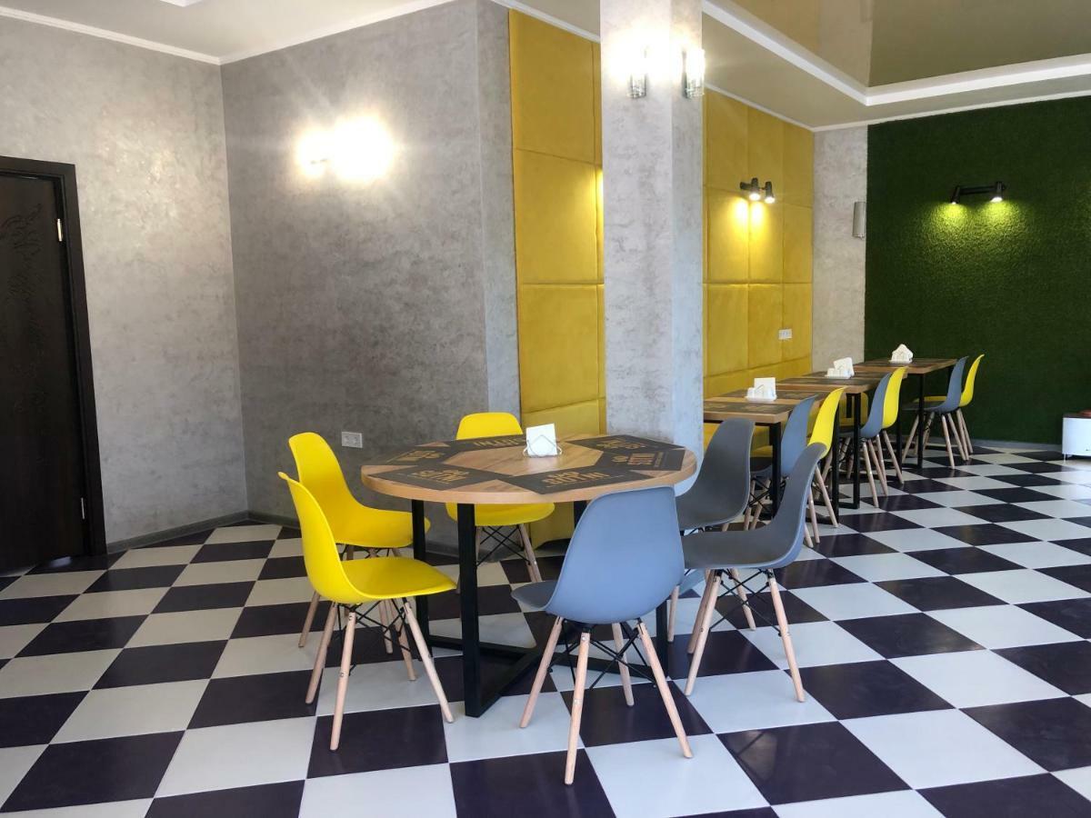 Guest House Sotni Kiev Ngoại thất bức ảnh
